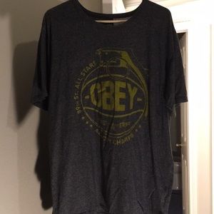 Obey T-shirt